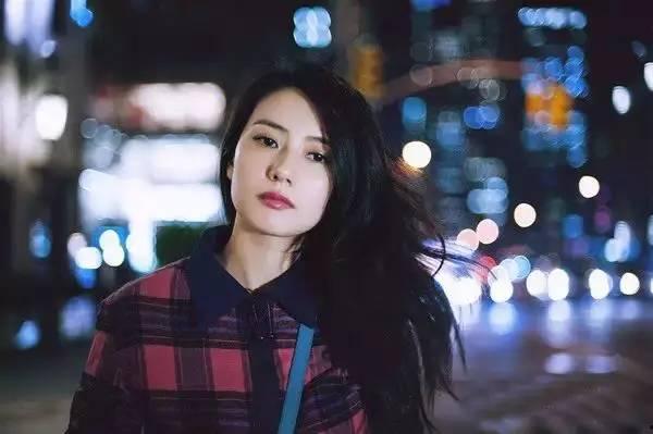 明星网红评价隐入尘烟,明星网红热议，一部揭示农村生活的力作
