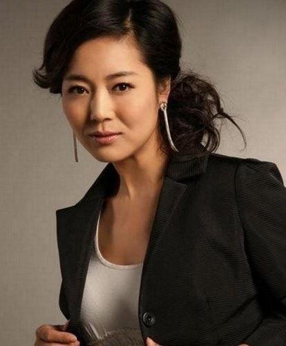 王茜华电视剧,演绎时代变迁，诠释女性力量