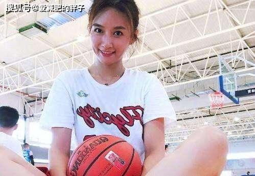 明星网红吸气球是谁,明星网红吸气球事件背后的真相