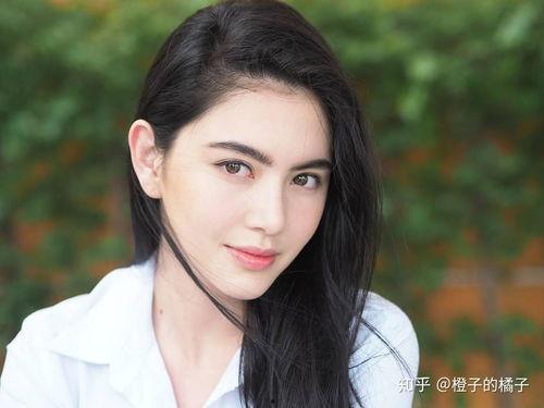 明星网红现在都在泰国吗,揭秘网红热潮背后的泰国魅力