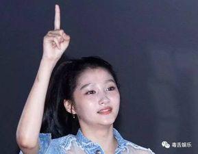 明星网红奶奶是谁呀图片,明星网红奶奶的真实身份大揭秘