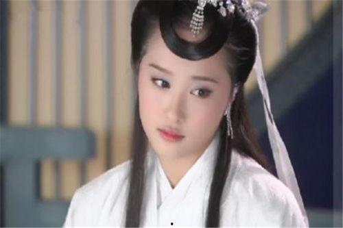 明星网红丑女是谁呀图片,网红丑女之谜，她是谁？