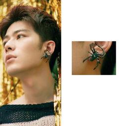 明星网红拖鞋男星是谁,揭秘明星网红拖鞋背后的故事