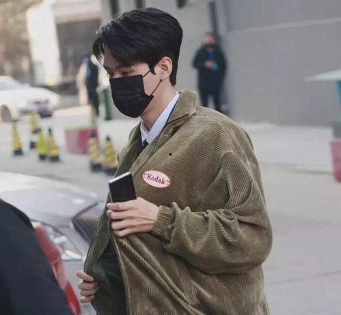 明星网红齐聚图片大全高清,高清明星网红齐聚盛典瞬间回顾”