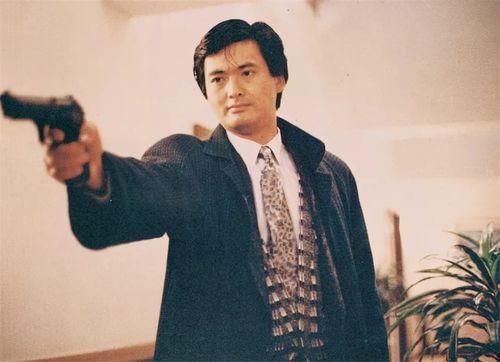 长得像香港男明星网红,这位男星长相酷似香港巨星，走红网络引热议