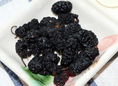 吃二甲双瓜拉黑屎怎么办,紧急处理与预防措施